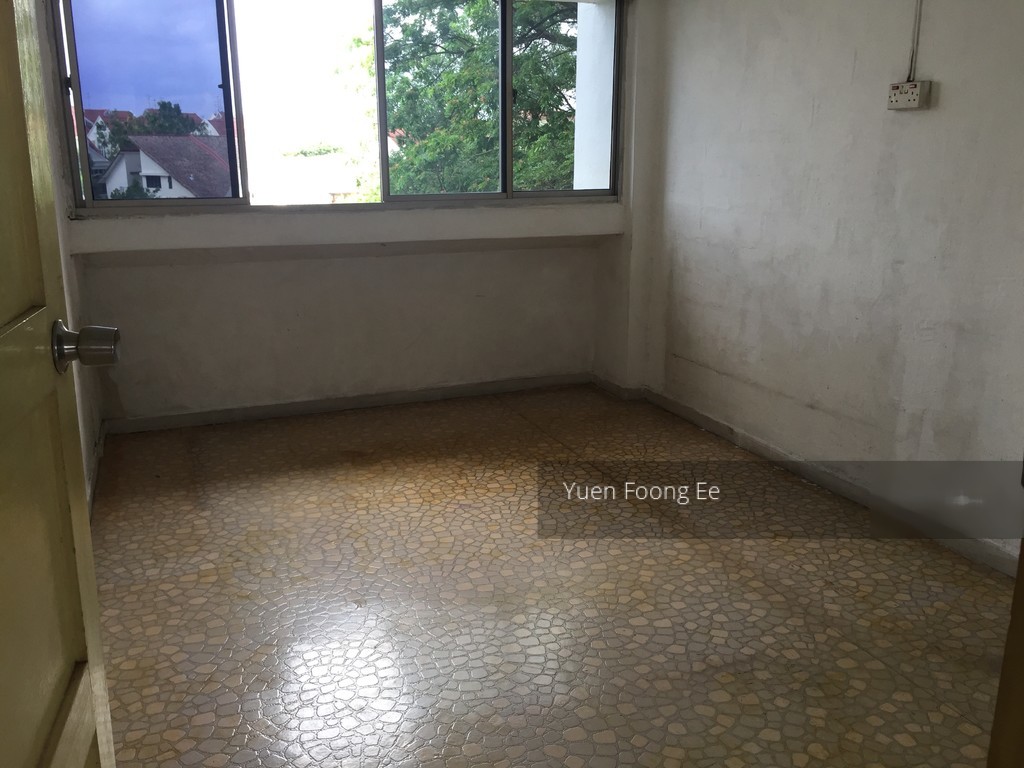 Blk 2 Farrer Gardens (Bukit Timah), HDB 4 Rooms #198900352
